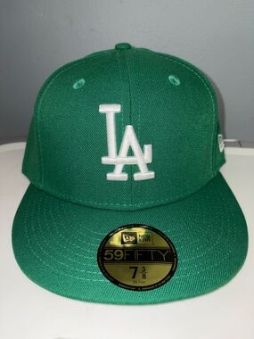 LA fitted Cap